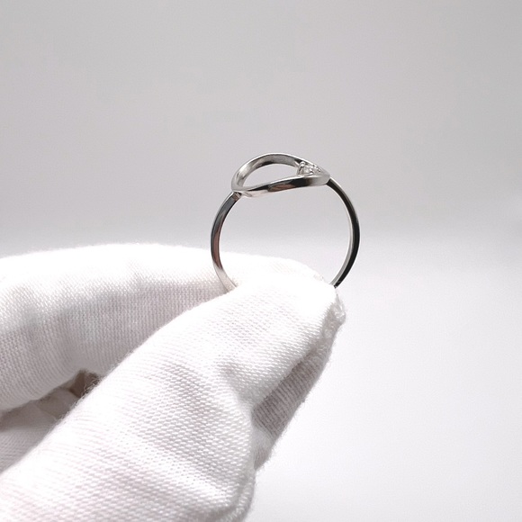 Sale $8 Firm! .925 Sterling Silver Round Ring with Cz - Picture 8 of 17